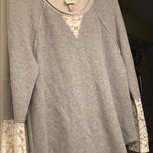 Knox Rose Sweatshirt with Lace Size XL